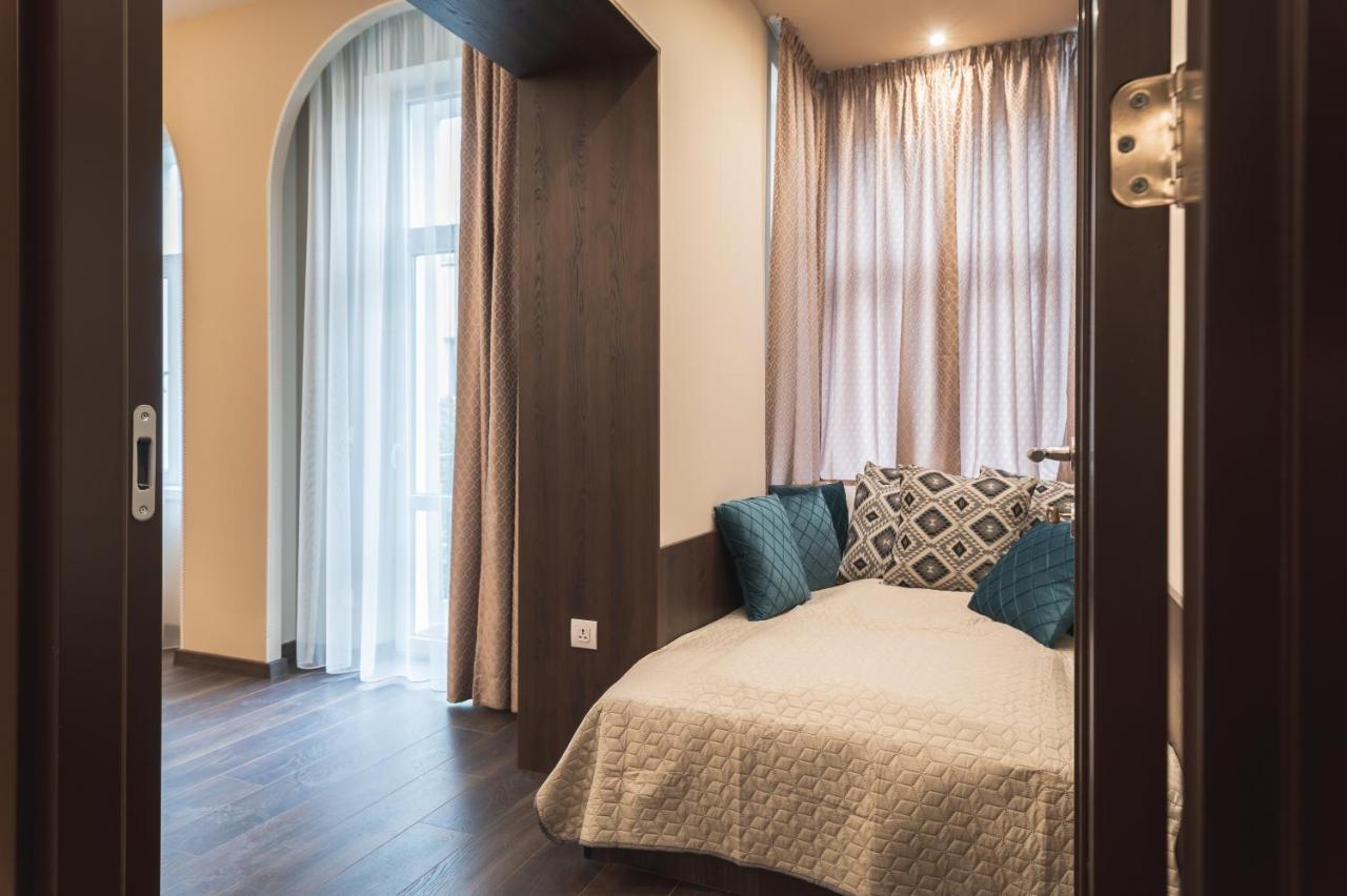 1001 Nights - 2Bd Luxury Apartment In Central Sofya Dış mekan fotoğraf