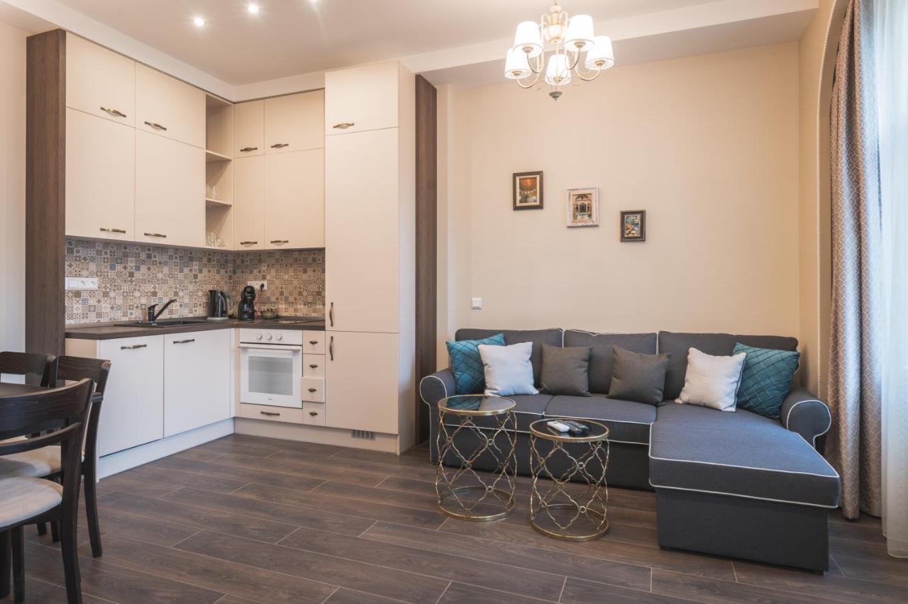 1001 Nights - 2Bd Luxury Apartment In Central Sofya Dış mekan fotoğraf