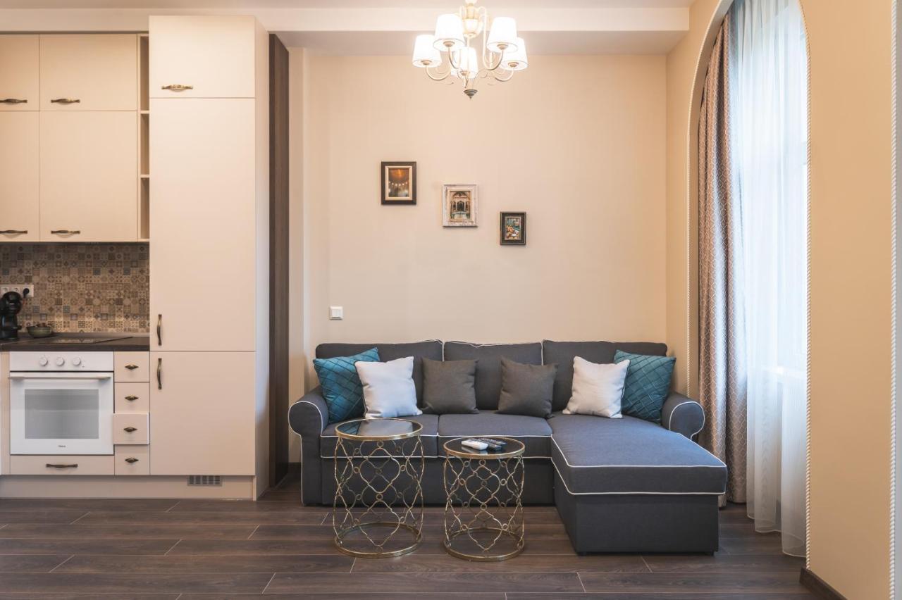 1001 Nights - 2Bd Luxury Apartment In Central Sofya Dış mekan fotoğraf