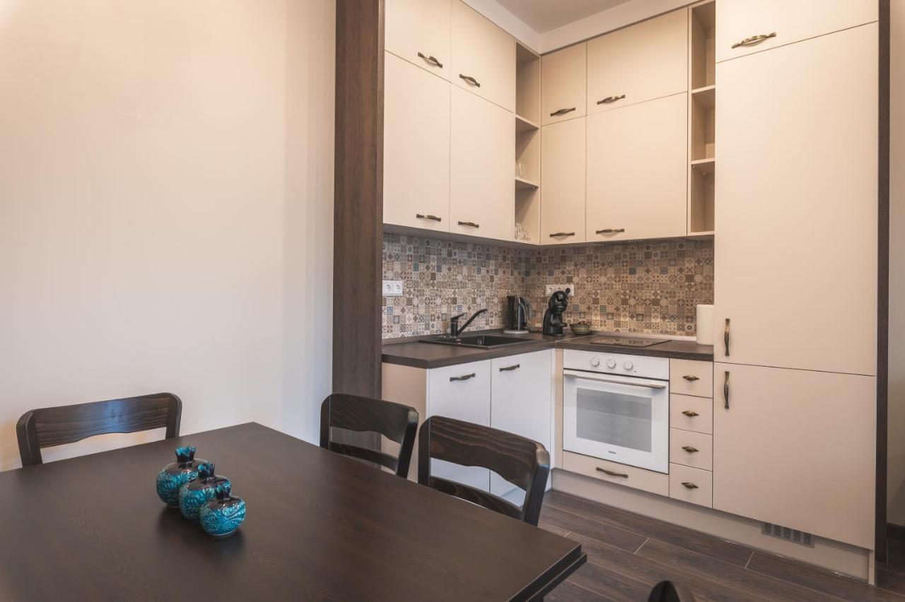 1001 Nights - 2Bd Luxury Apartment In Central Sofya Dış mekan fotoğraf